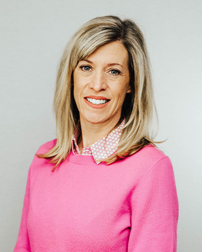 Lisa  Miconi-Correa Photo