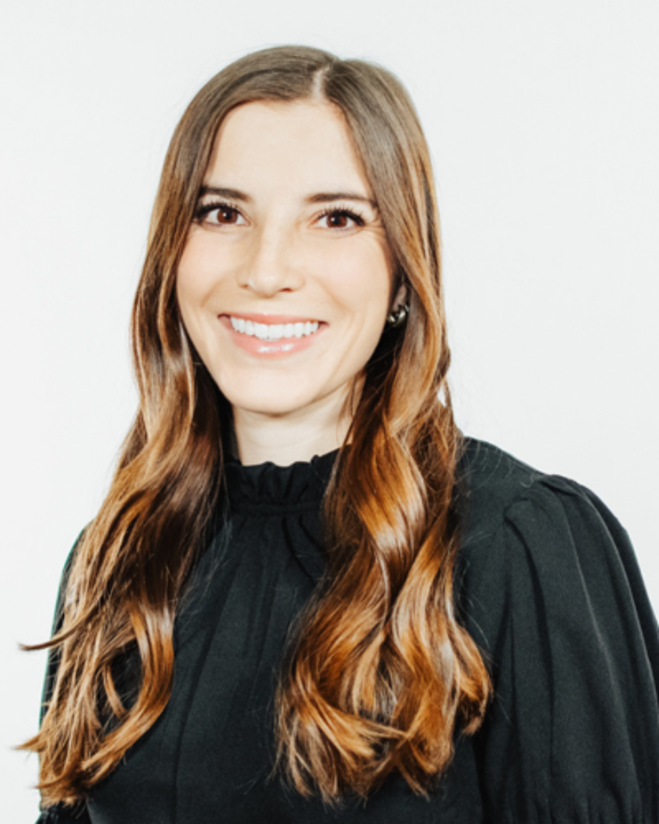 Kate  Allin Photo